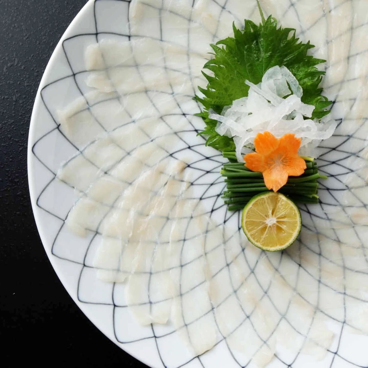 福が舞い降りる「ふく」料理を、重の家で堪能しませんか？当店で