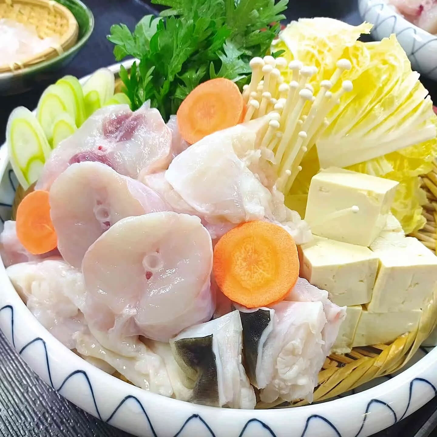 福が舞い降りる「ふく」料理を、重の家で堪能しませんか？当店で