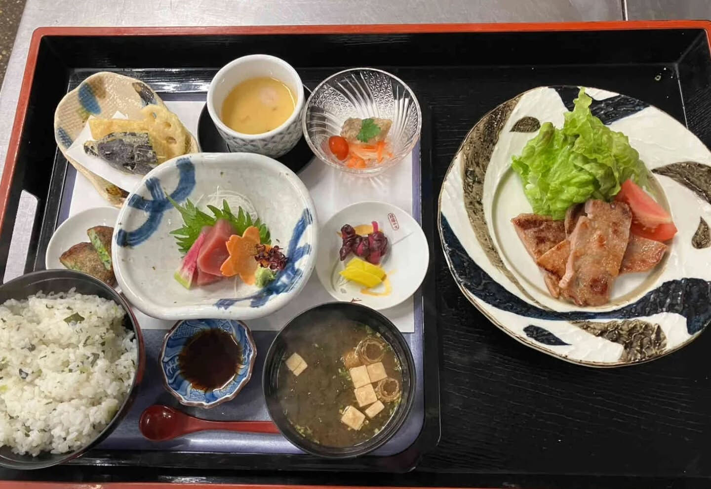 🍽 今週の平日限定ランチ「重の家定食」をご用意しております