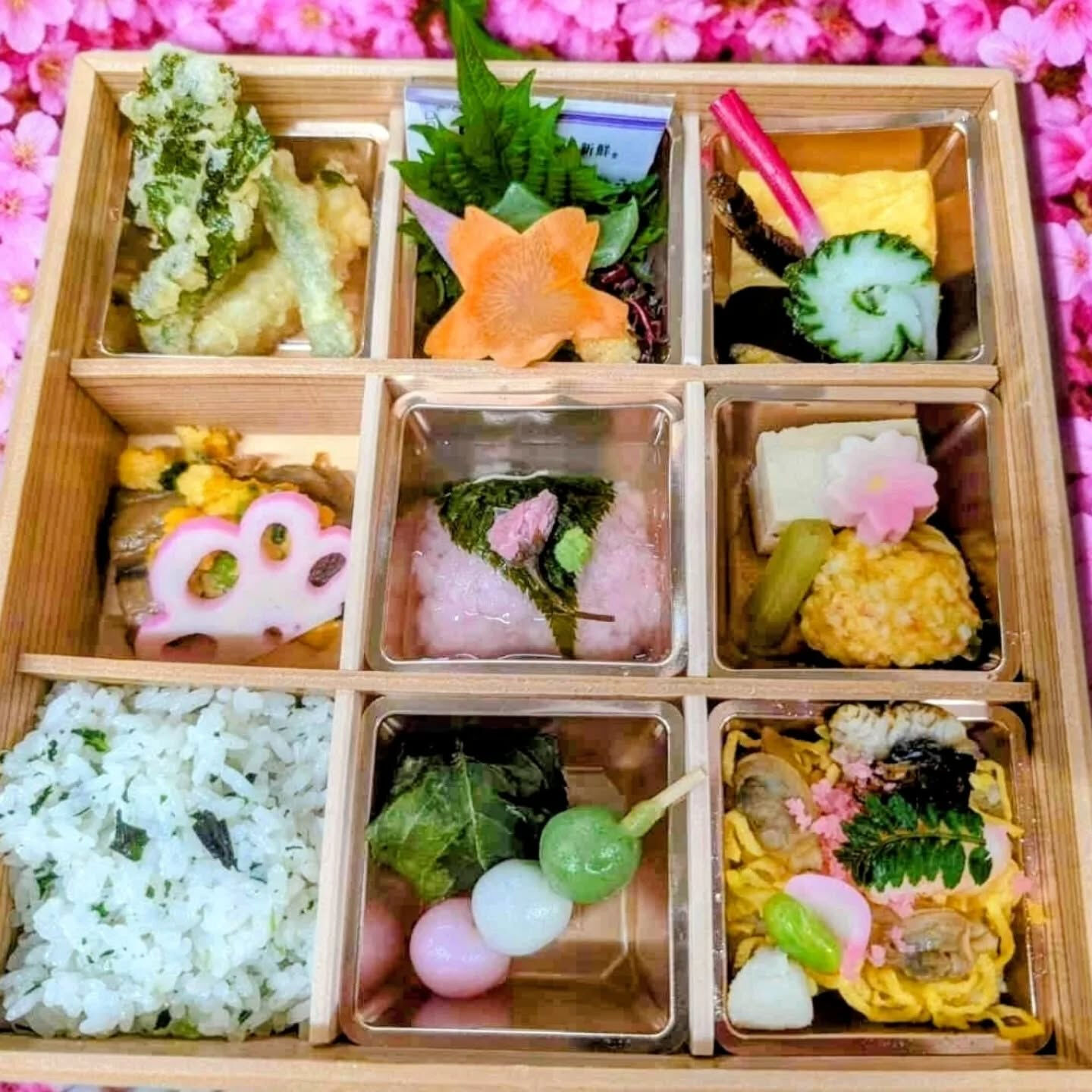 🌸花見弁当 ご注文ありがとうございます🌸